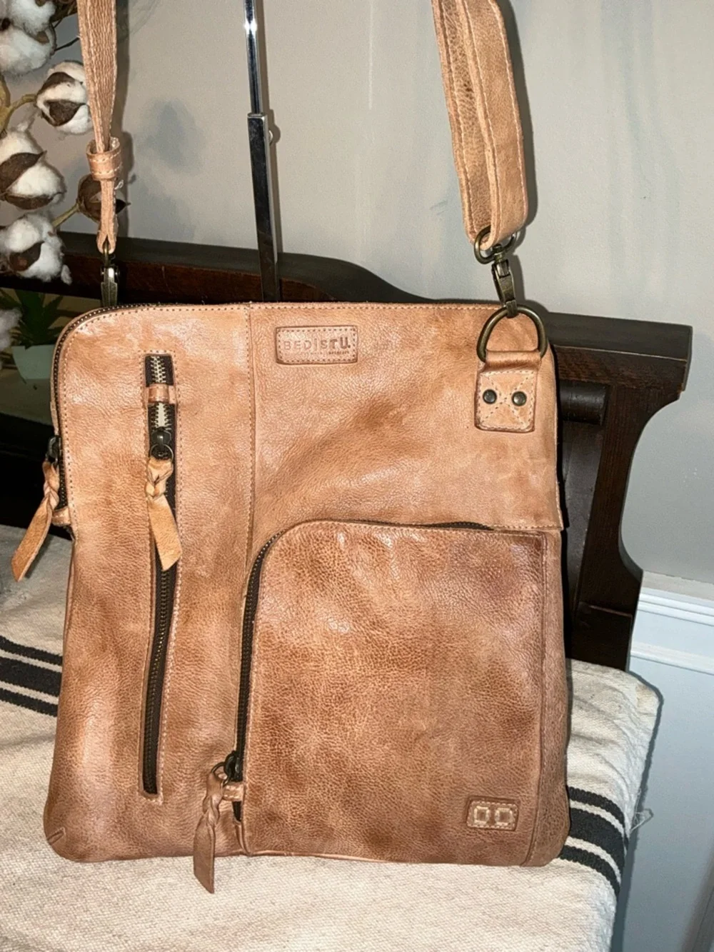 Bed Stu Aiken Leather Crossbody Convertible Bag Tan OATS DD Retail $280 - Picture 10 of 15